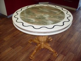 Сборка круглого стола в Сысерти