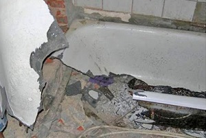 Демонтаж ванны в Сысерти
